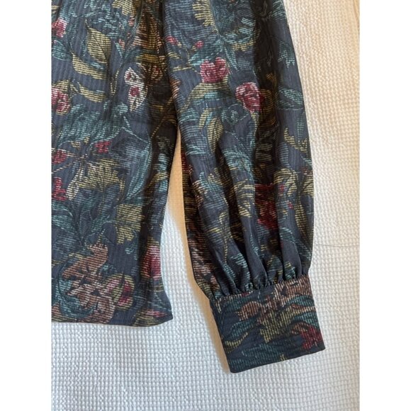 Reitmans Ladies Size M Patterned Blouse - Picture 4 of 5